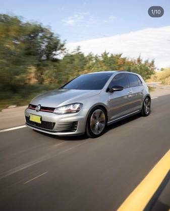 VOLKSWAGEN GOLF 2.0 TSI GTI 16V TURBO GASOLINA 4P AUTOMÁTICO